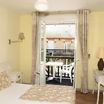 Normandie Hotel