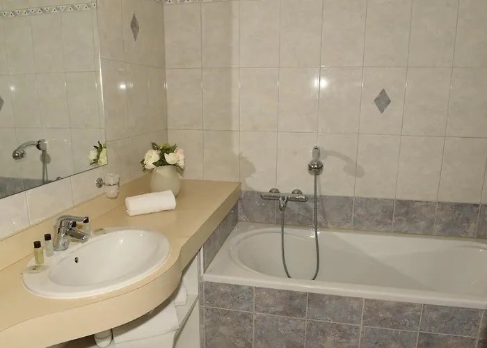 Hotel Normandie Bagnoles de l'Orne Normandie